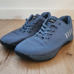 Nobull unisex size 8 woman sneakers